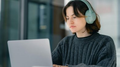 must-have-writing-gadgets-for-students