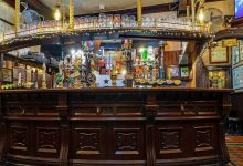 finance-on-tap:-robinhood-brings-money-trivia-to-pubs-across-england